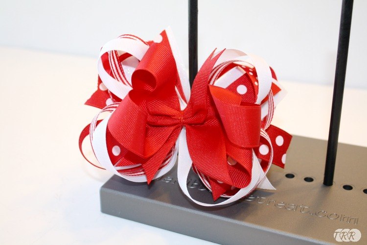 How to make a big bow for multi-loop stacked hair - Ribbon Retreat Blog