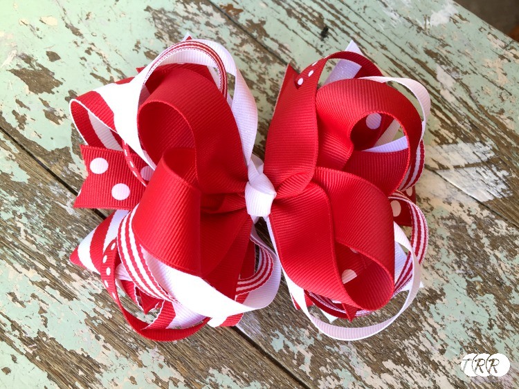How to make a large bow for multi-loop stacked hair - Ribbon Retreat Blog
