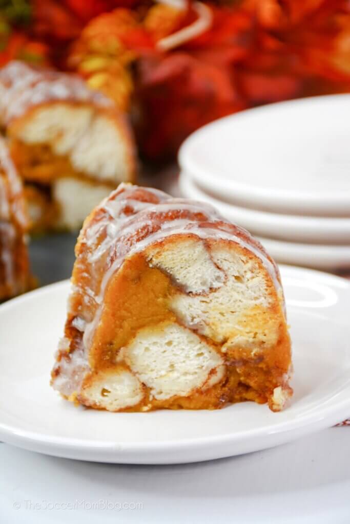 Monkey bread with pumpkin pie filling