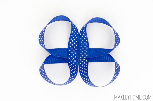 How to make a stacked hair bow via topqa.info