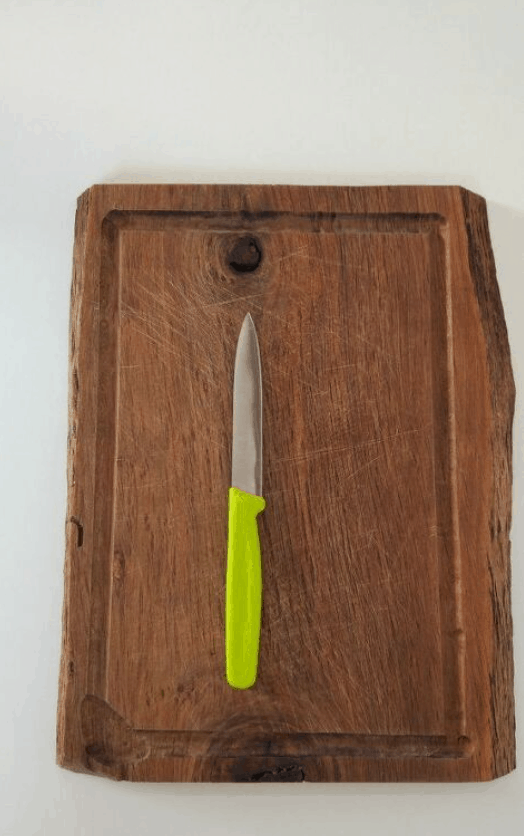 Knife handle