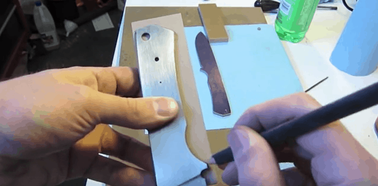 Crafting knife handles