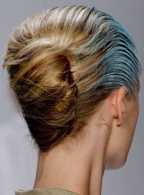 Create this modern french curl