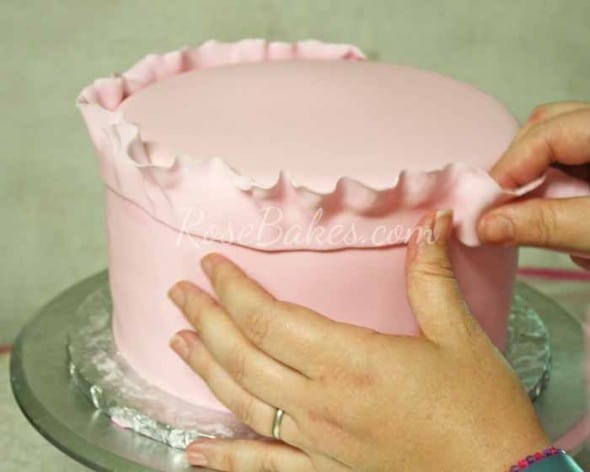 How to make fondant cake on cake 09