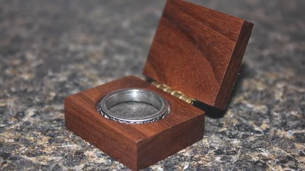 20-DIY-Beautiful-Ring-Box