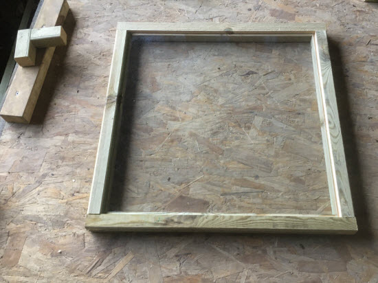 Dumped window frame