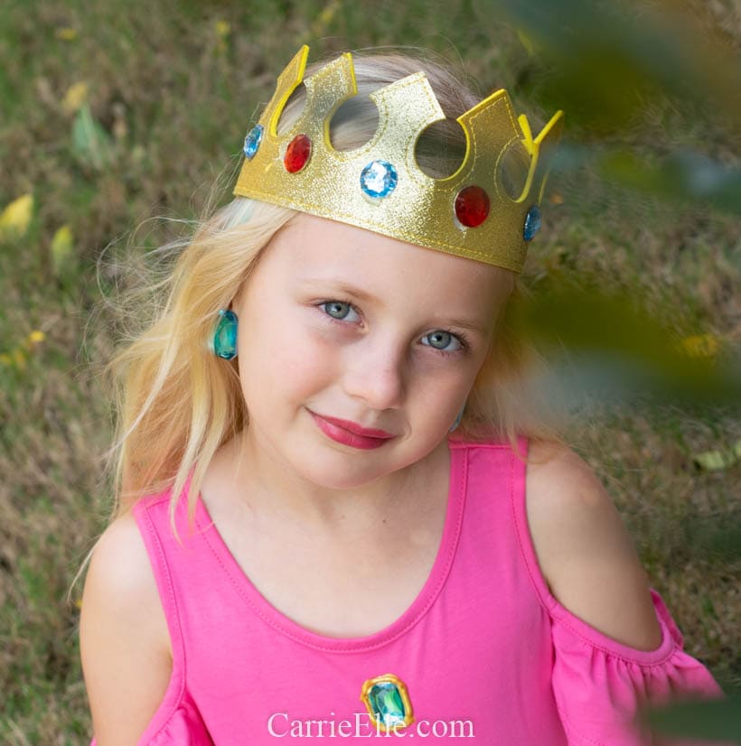 DIY Princess Peach Costume