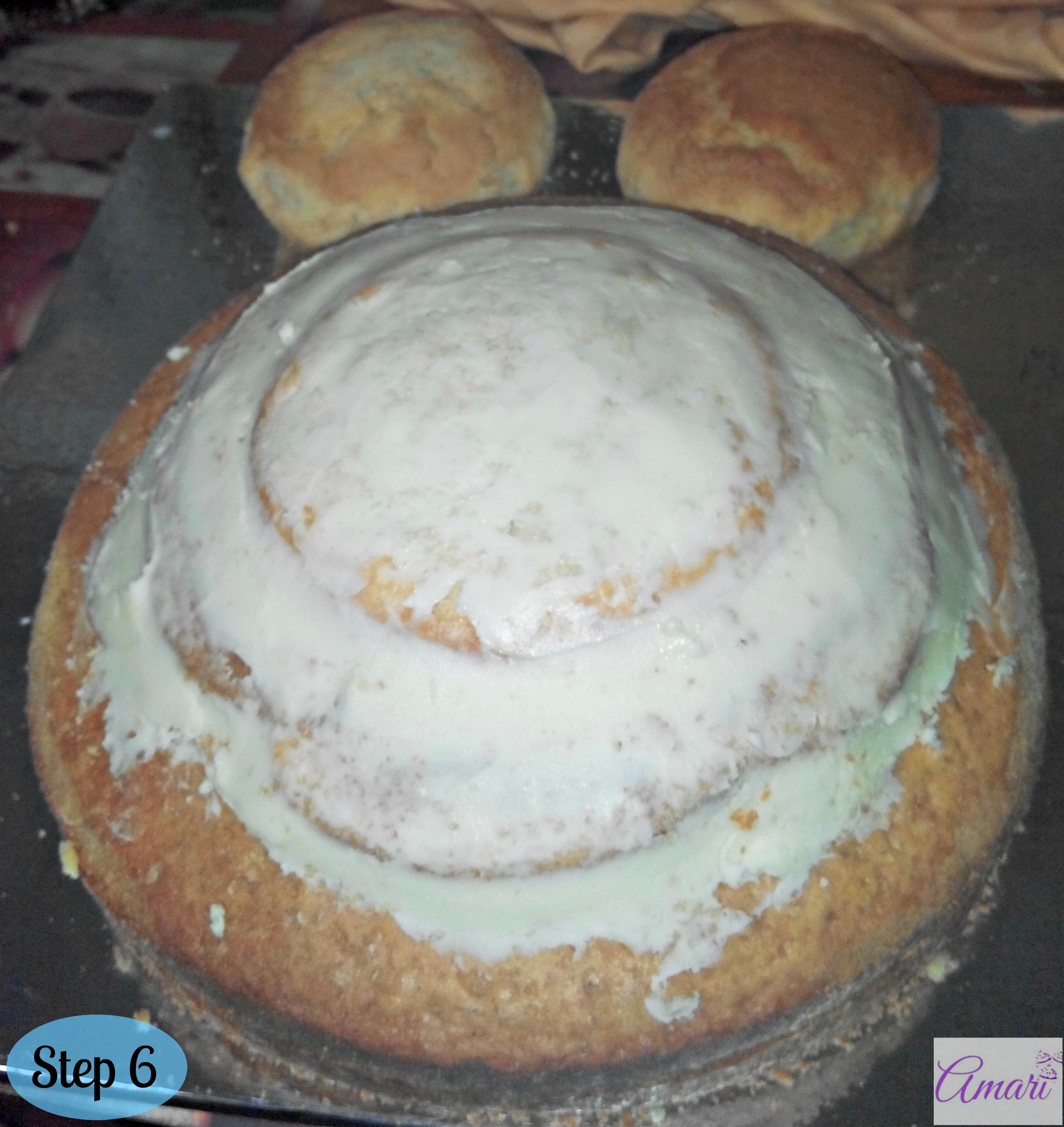 B-cream Tummy Cake Kit_Step 6-Amari recipe