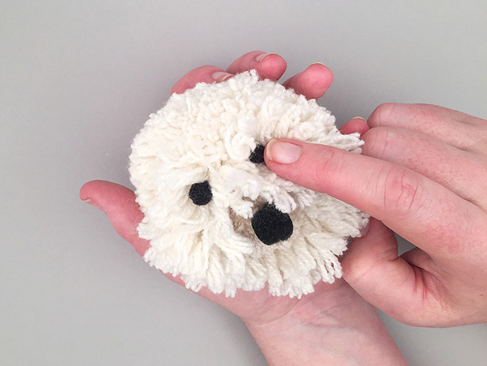 DIY Pom Pom Puppy Pal