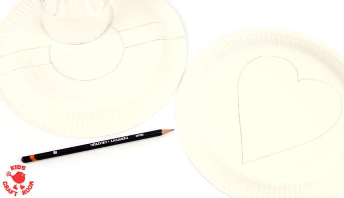 Paper-Plate-Pokeball-Craft-step-1