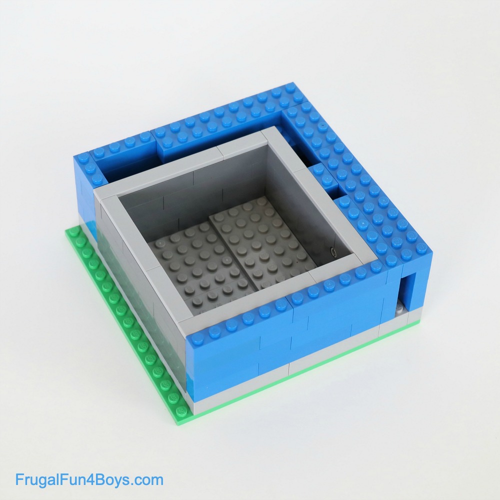 Lego Safe 21 has been modified
