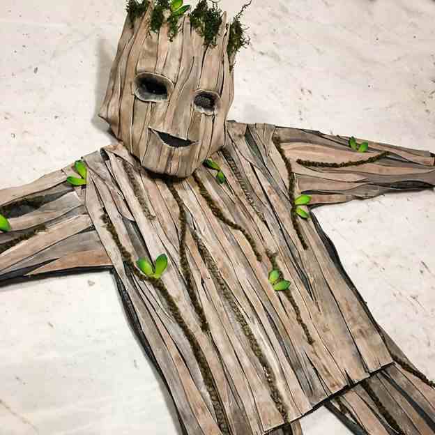 13-Groot-DIY-Halloween-Outfits