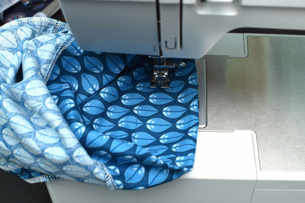 round bottom drawstring bag sewing machine