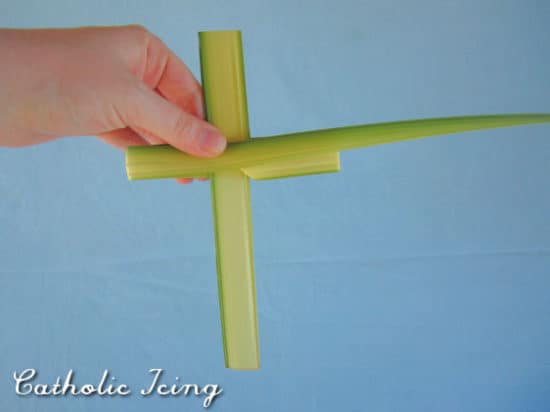 how to fold the palm cross step 5
