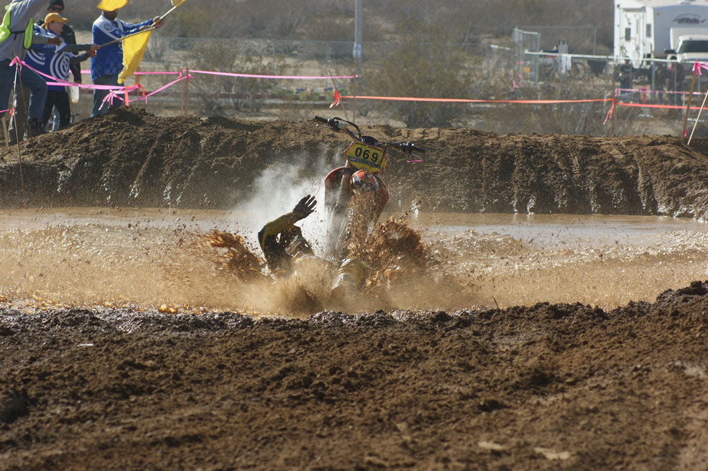 crashin in the mud dirt