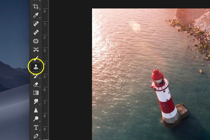 Screenshot using the Adobe Photoshop copy stamp tool