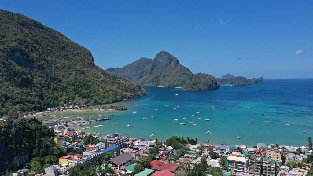 View of the town of El Nido