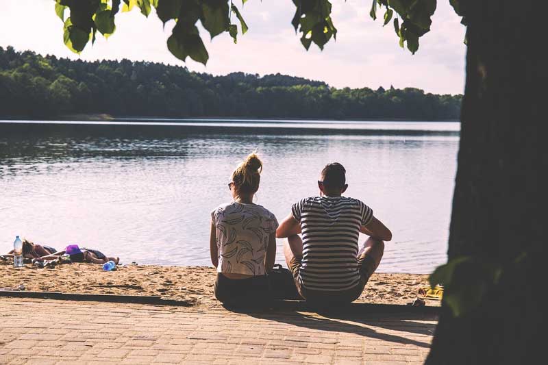 couple enjoying the view 1