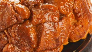 Just like mom made! This Microwave Monkey Bread Recipe makes a delicious pull-apart treat for the whole family!