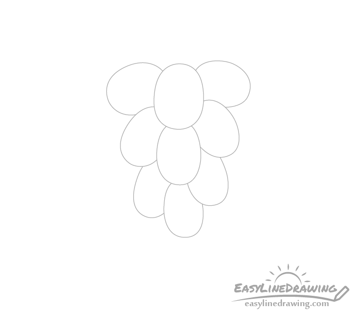 Drawing between grapes