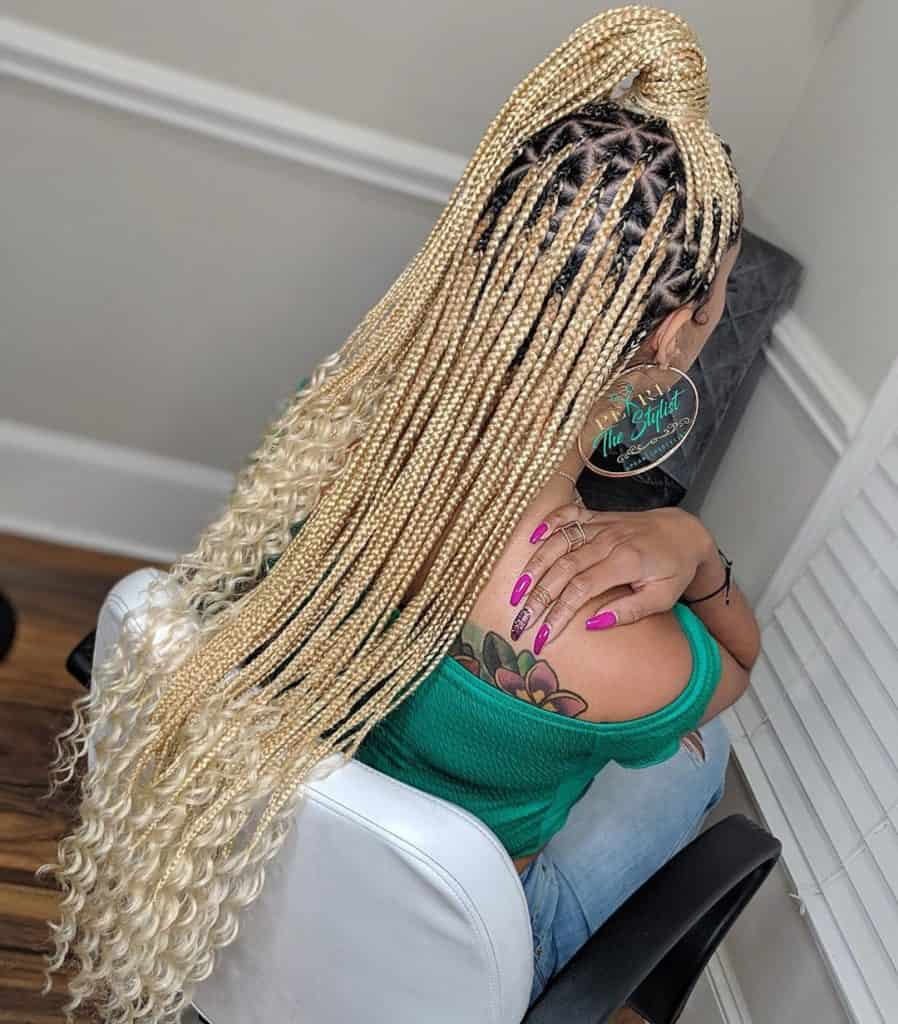 black buttonless box braids