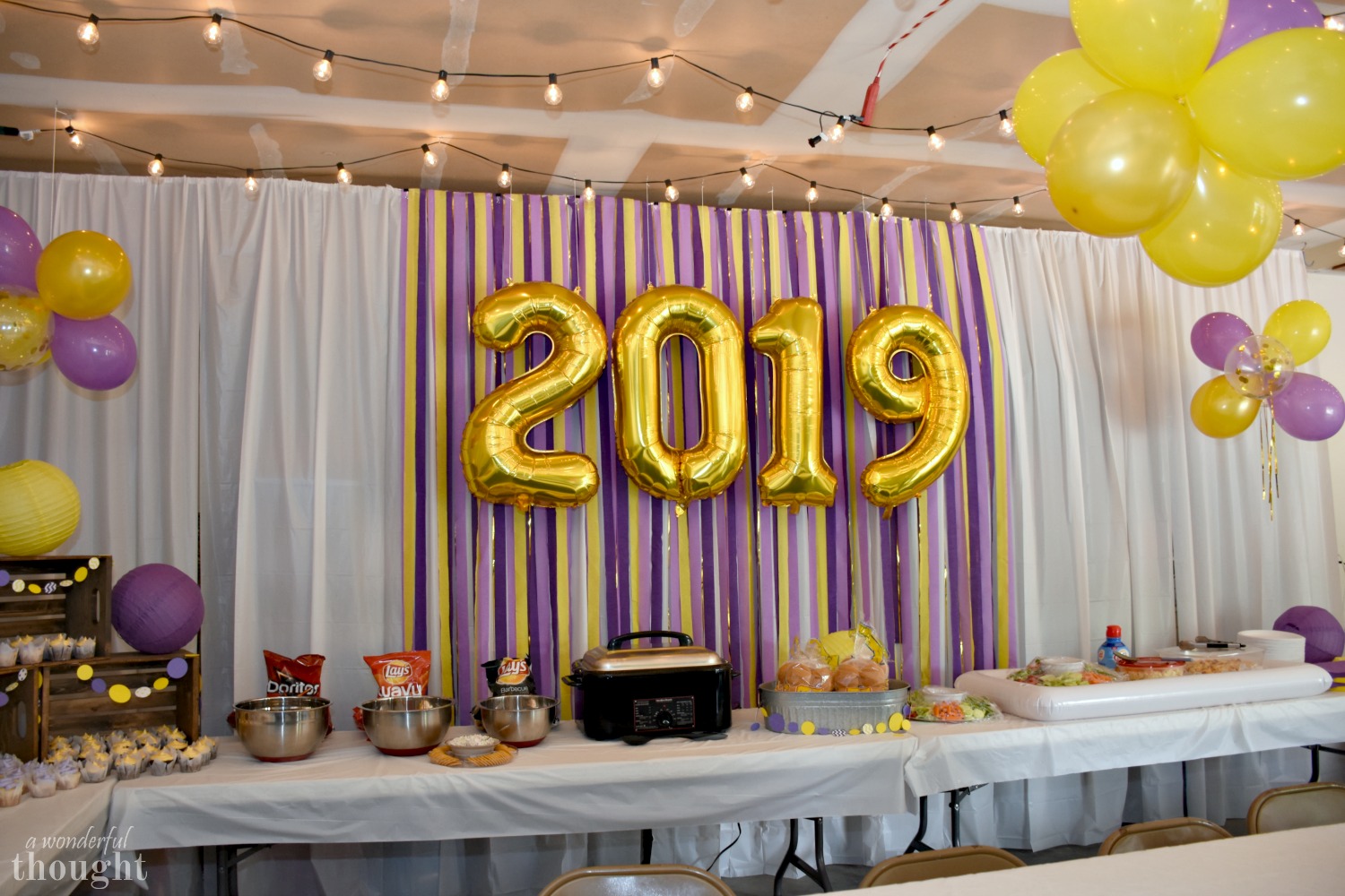 Graduation Party Ideas | Garage Party #graduationparty #graduationdecor #graduationfood #partyideas #partydecor #awonderfulthought