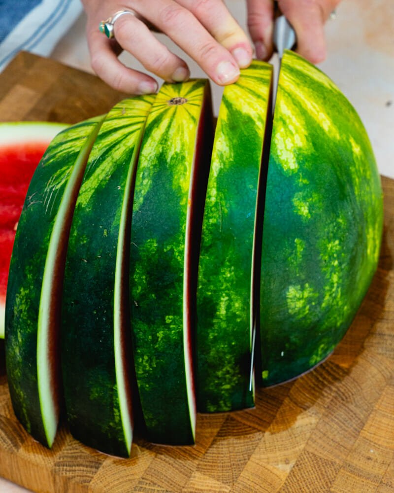 How to cut watermelon Step 1