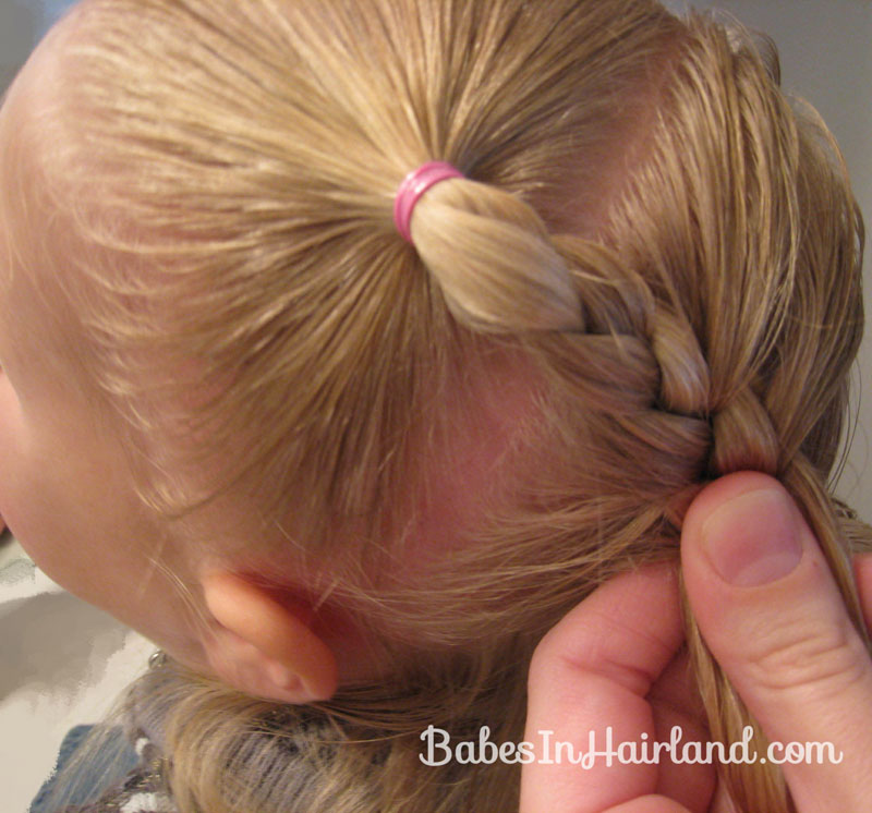 French braids for toddlers (7)