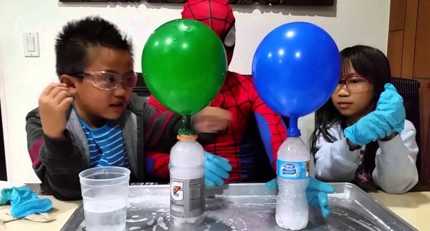 5 inexpensive techniques to blow up party balloons