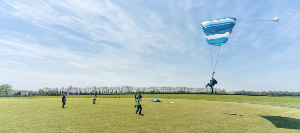 skydiving age uk