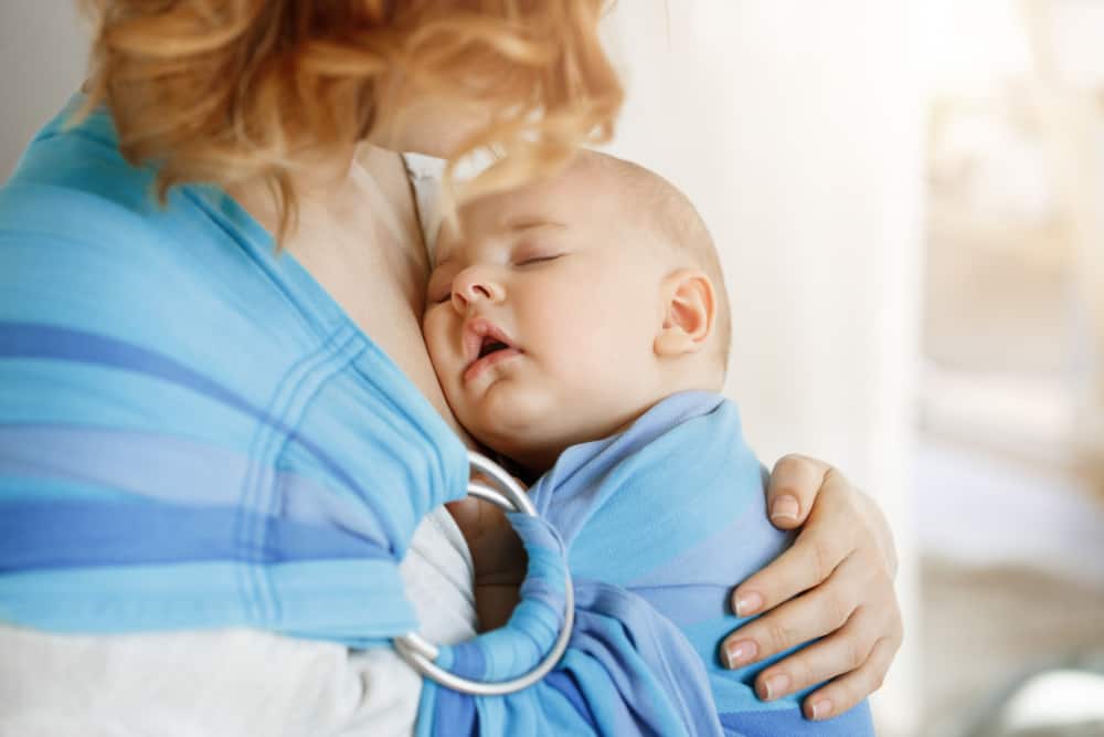 How To Carry A Newborn In A Ring Sling